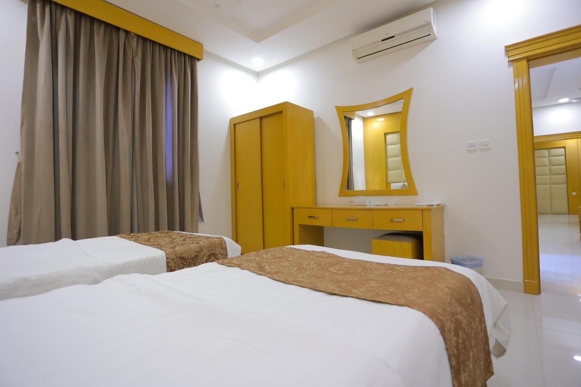 Aparthotel هوستا الملقا Riad Exterior foto