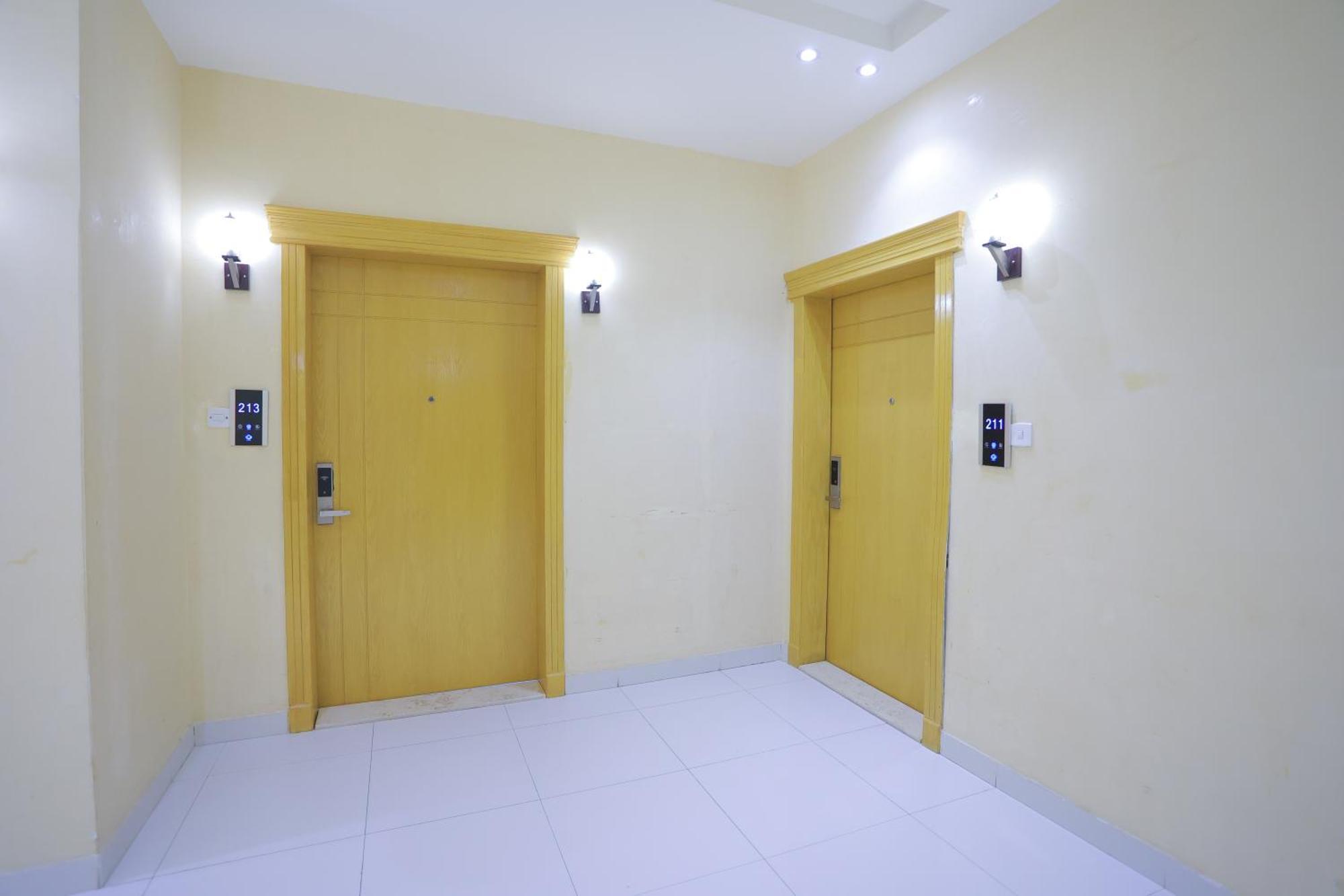 Aparthotel هوستا الملقا Riad Exterior foto