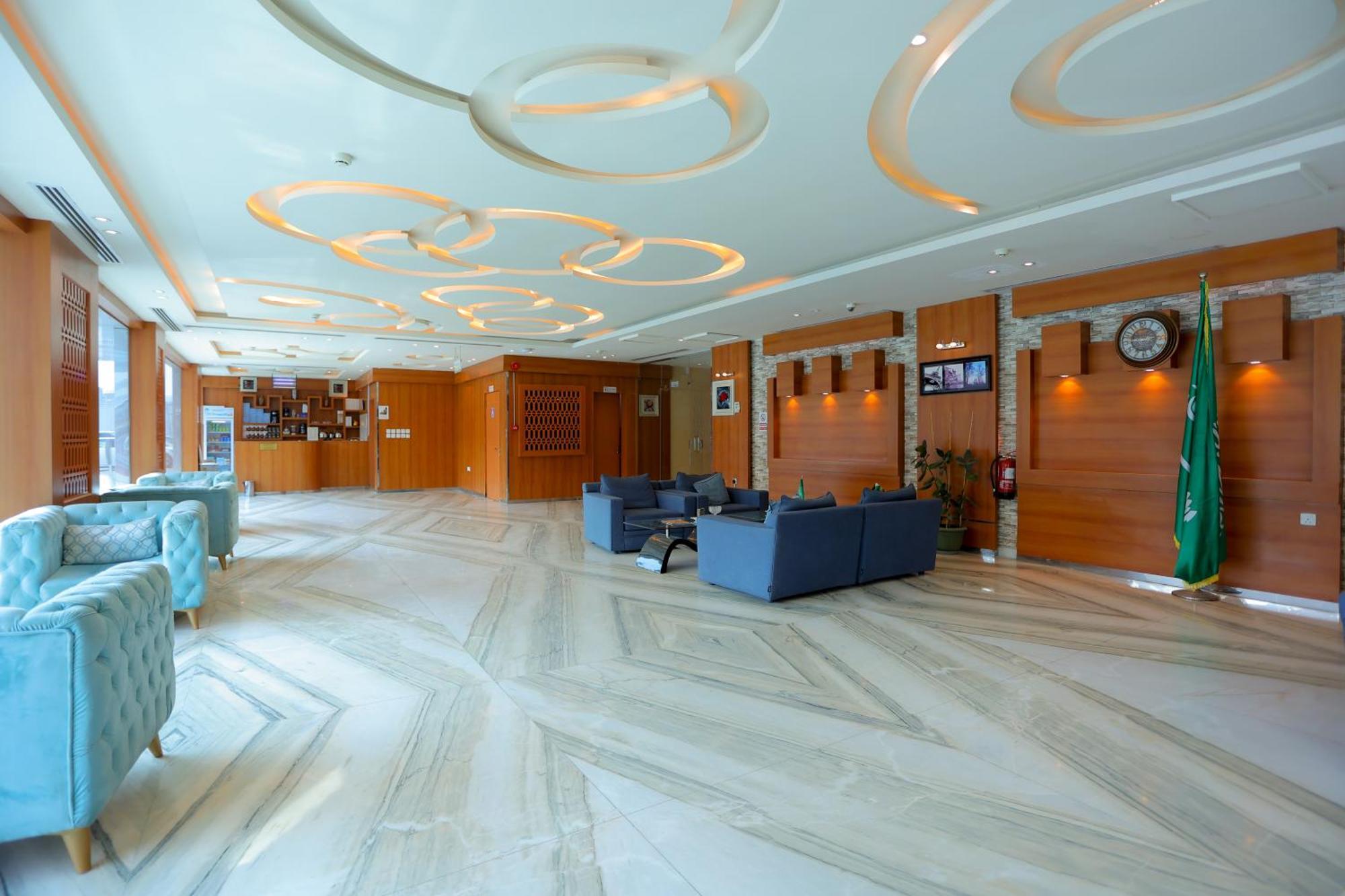 Aparthotel هوستا الملقا Riad Exterior foto